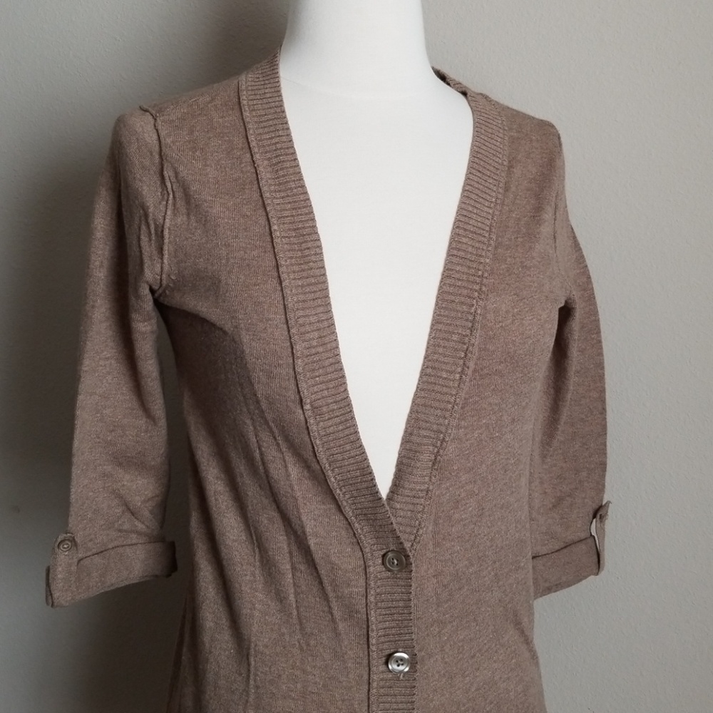 Taupe half sleeve cardigan